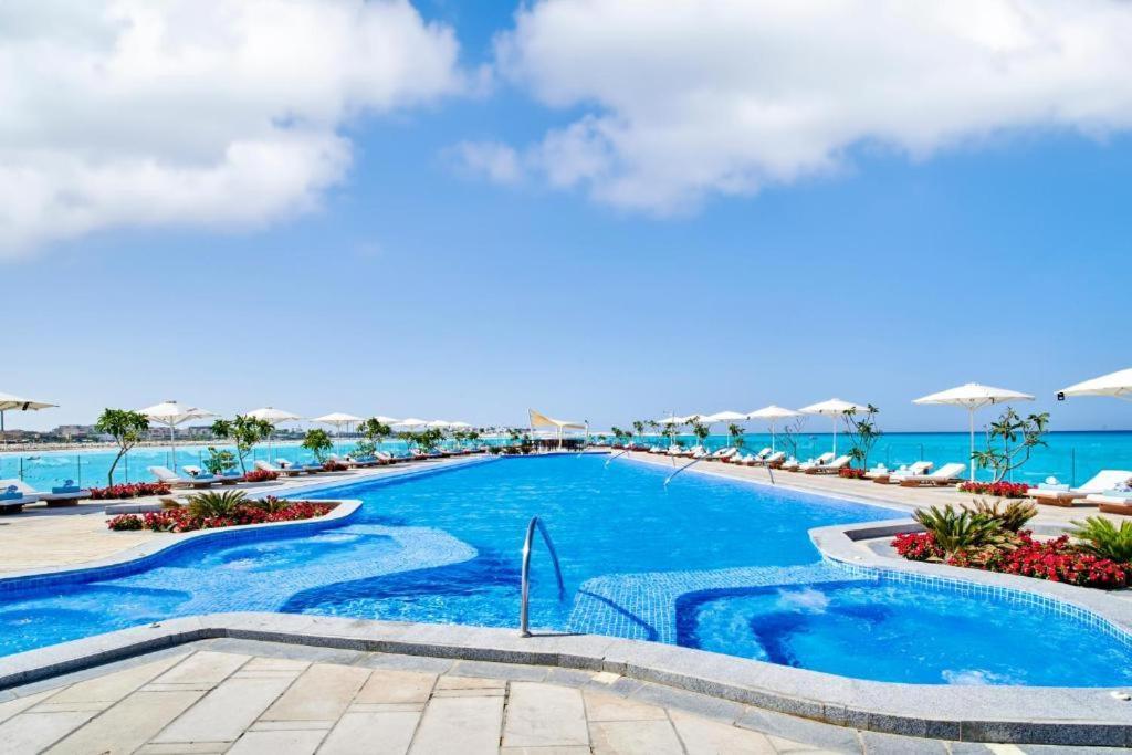 Address Beach Resort Marassi El Alamein Buitenkant foto